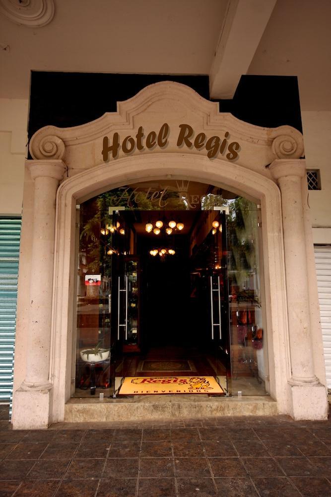 Hotel Regis Uruapan  Buitenkant foto